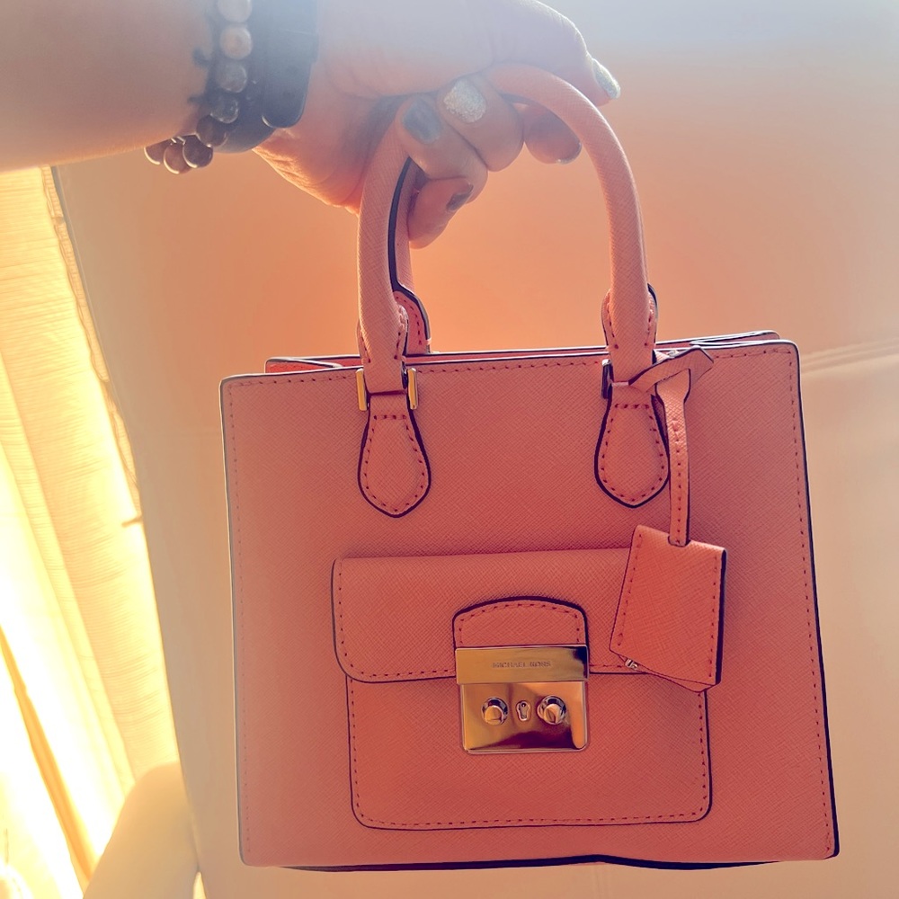 Michael Kors 💅PINK👩🏼‍🎤 mini purse